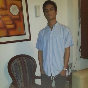 Meet your Posher, Aarom